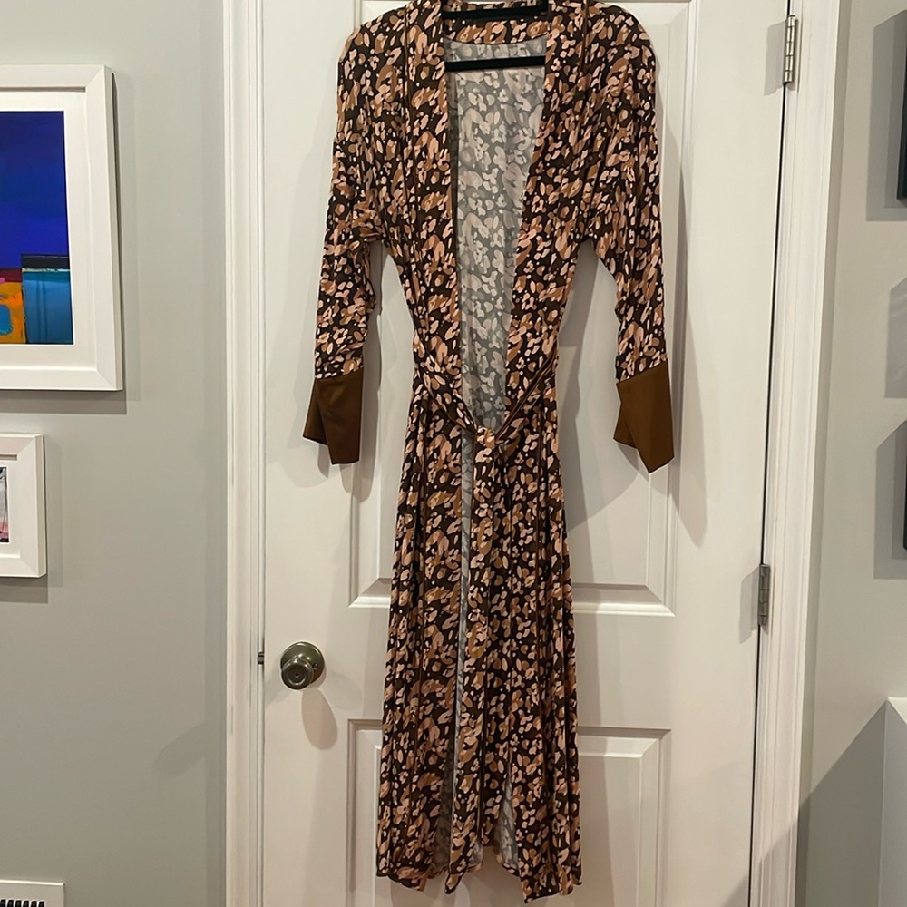 House of Harlow 1960 light jacket - size small, only worn once!